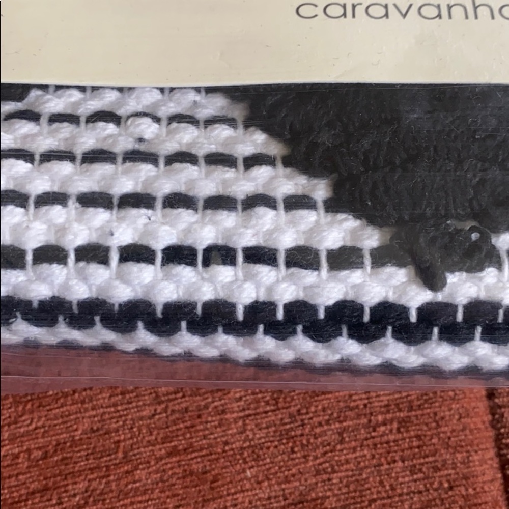 Caravan Diamond Woven Rug - Picture 3 of 5